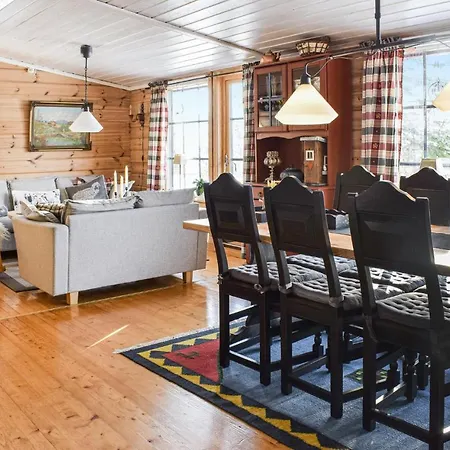 Stunning In Sjusjen With 3 Bedrooms And Sauna Сasa de vacaciones Sjusjoen